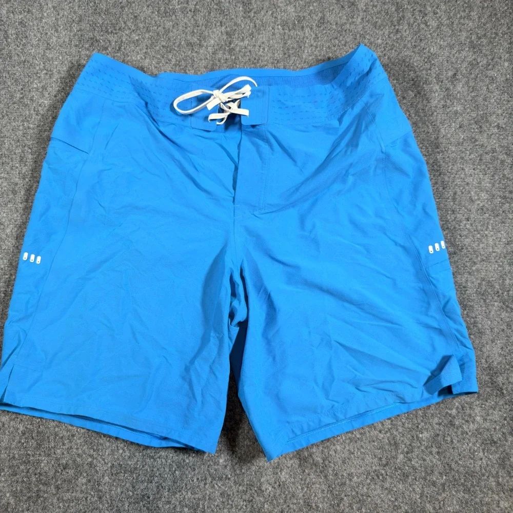 Lululemon Current State Board Shorts Mens 33 Blue Active Swimwear